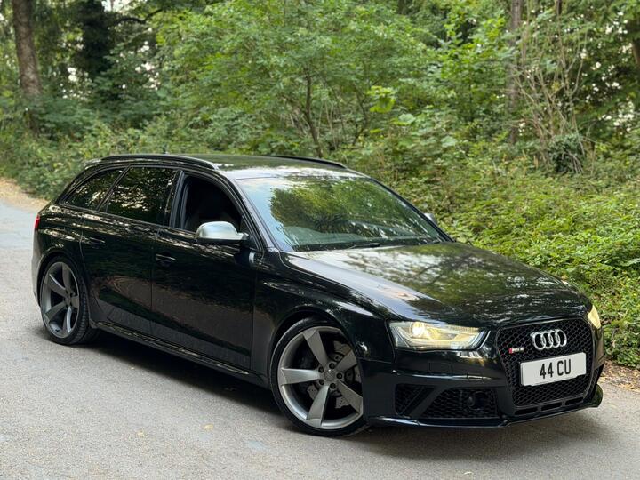 Audi RS4 Avant 4.2 FSI V8 S Tronic Quattro Euro 5 5dr