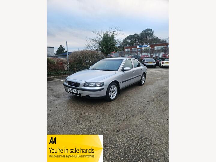 Volvo S60 2.0T S 4dr