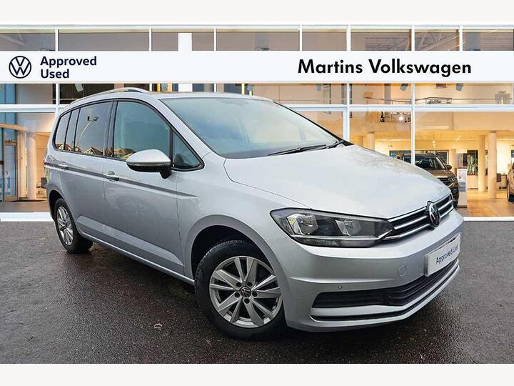 Volkswagen Touran 1.5 TSI EVO SE Family DSG Euro 6 (s/s) 5dr Volkswagen Touran 1.5 TSI EVO SE Family DSG Euro 6 (s/s) 5dr