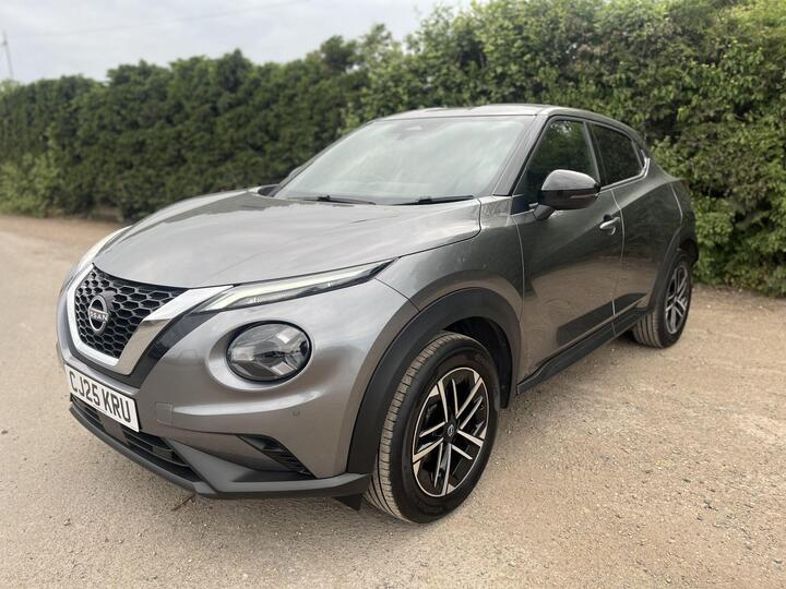 Nissan Juke 1.0 DIG-T N-Connecta DCT Auto Euro 6 (s/s) 5dr