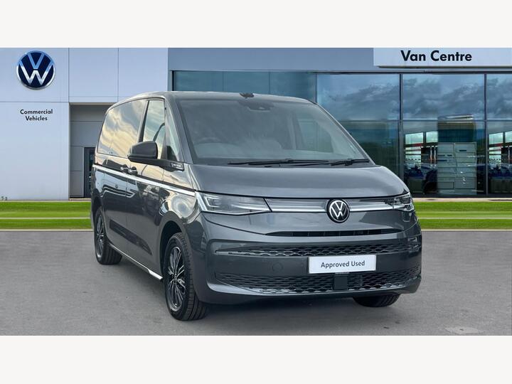 Volkswagen Multivan 2.0 TDI Style Long MPV DSG Euro 6 (s/s) 5dr Volkswagen Multivan 2.0 TDI Style Long MPV DSG Euro 6 (s/s) 5dr