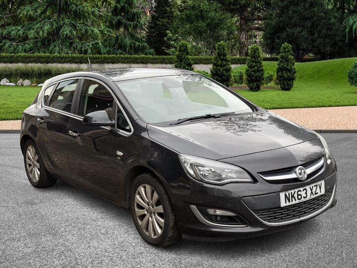 Vauxhall Astra 2.0 CDTi EcoFLEX Elite Euro 5 (s/s) 5dr