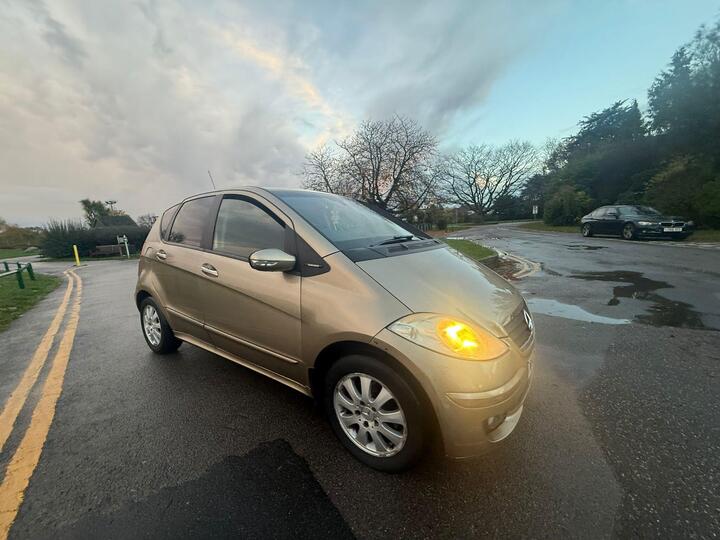 Mercedes-Benz A Class 1.5 A150 Elegance SE CVT 5dr