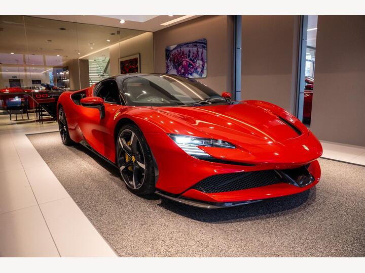 Ferrari SF90 Stradale 4.0T V8 7.9kWh F1 DCT 4WD Euro 6 (s/s) 2dr