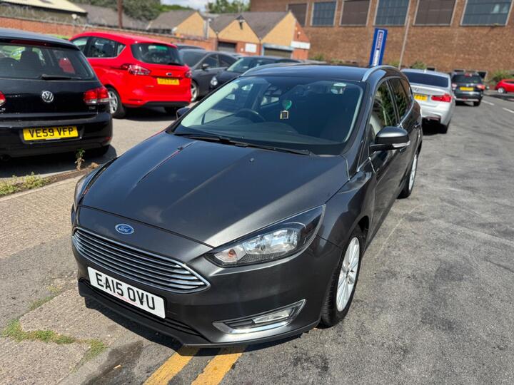 Ford Focus 1.6 Titanium Powershift Euro 6 5dr