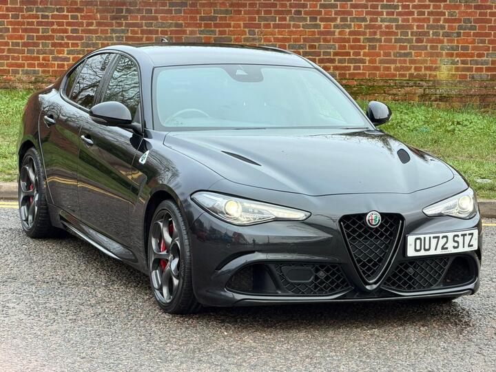 Alfa Romeo Giulia 2.9 V6 Bi-Turbo Quadrifoglio Auto Euro 6 (s/s) 4dr