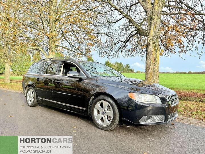Volvo V70 2.5T SE Estate 5dr Petrol Geartronic Euro 4 (200 Ps)
