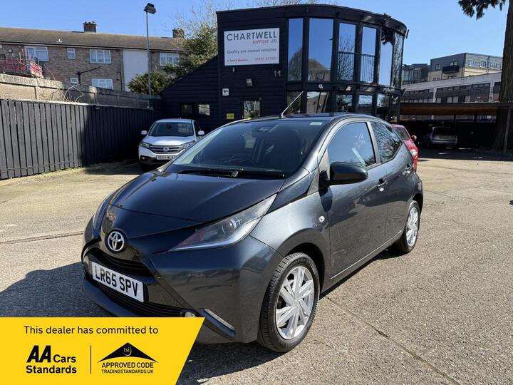 Toyota AYGO 1.0 VVT-i X-pression Euro 6 5dr