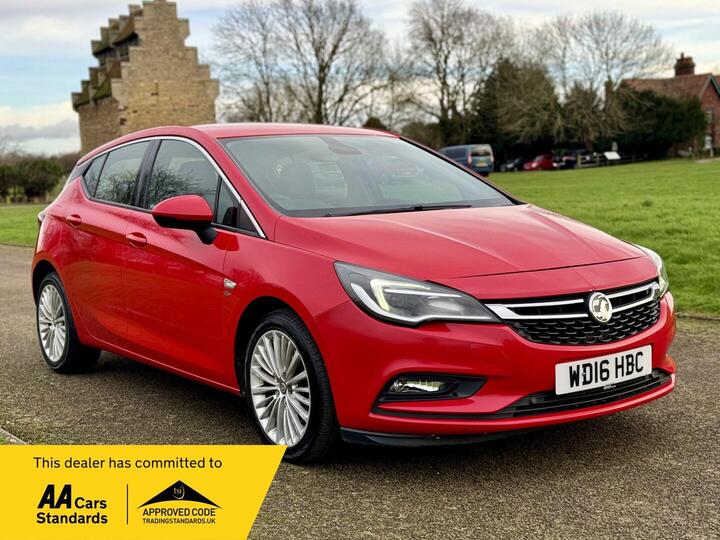 Vauxhall Astra 1.6 CDTi BlueInjection Elite Auto Euro 6 5dr Vauxhall Astra 1.6 CDTi BlueInjection Elite Auto Euro 6 5dr
