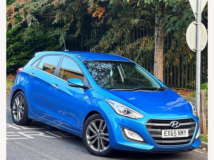 Hyundai I30 1.6 CRDi Blue Drive Premium Euro 6 (s/s) 5dr Hyundai I30 1.6 CRDi Blue Drive Premium Euro 6 (s/s) 5dr
