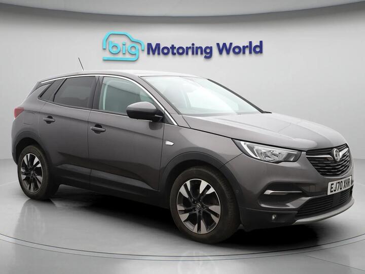 Vauxhall Grandland X 1.2 Turbo SE Premium Euro 6 (s/s) 5dr Vauxhall Grandland X 1.2 Turbo SE Premium Euro 6 (s/s) 5dr