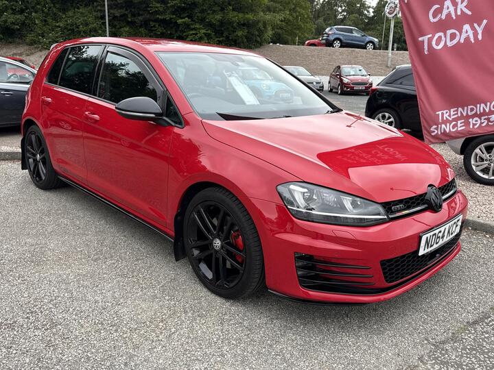 Volkswagen Golf 2.0 TDI BlueMotion Tech GTD Euro 6 (s/s) 5dr Volkswagen Golf 2.0 TDI BlueMotion Tech GTD Euro 6 (s/s) 5dr