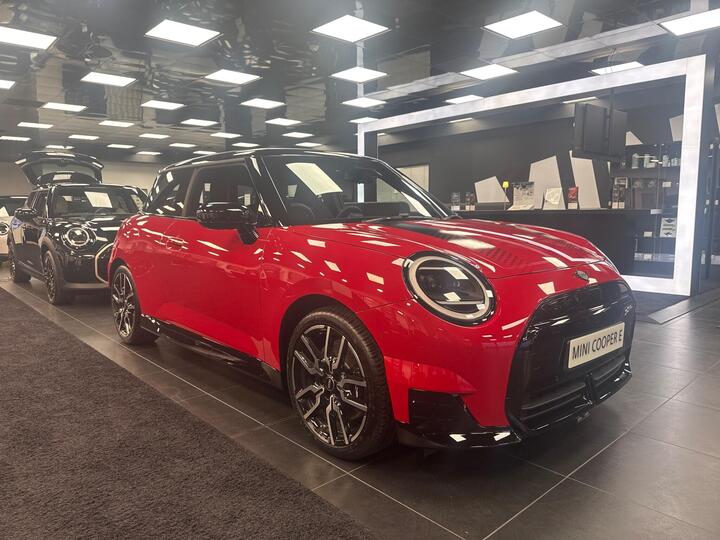 MINI Electric Cooper E 40.7kWh Sport Auto 3dr