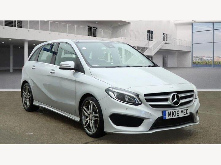 Mercedes-Benz B-CLASS 1.5 B180d AMG Line (Premium Plus) 7G-DCT Euro 6 (s/s) 5dr Mercedes-Benz B-CLASS 1.5 B180d AMG Line (Premium Plus) 7G-DCT Euro 6 (s/s) 5dr