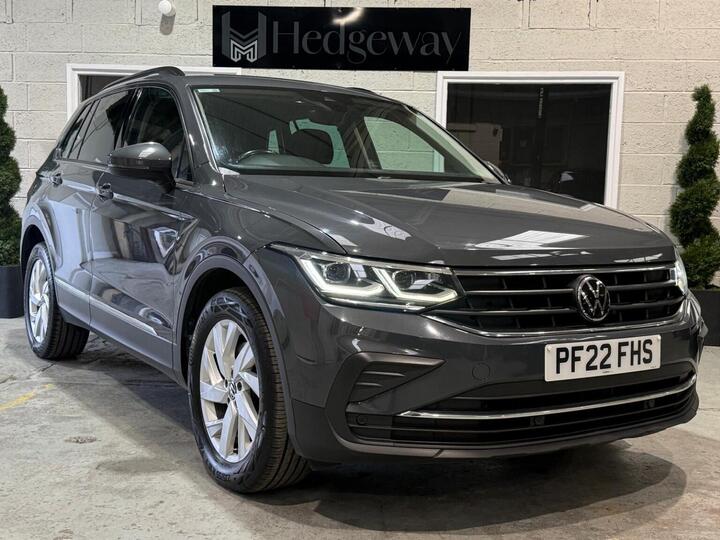 Volkswagen TIGUAN 1.4 TSI 13kWh Life DSG Euro 6 (s/s) 5dr