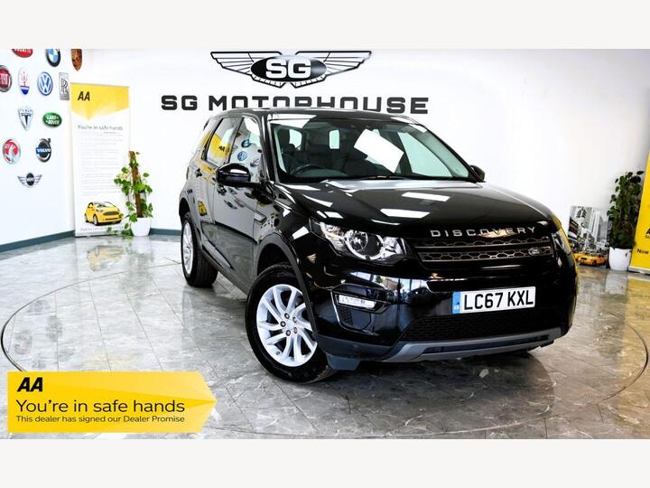 Land Rover DISCOVERY SPORT 2.0 TD4 SE Tech Auto 4WD Euro 6 (s/s) 5dr Land Rover DISCOVERY SPORT 2.0 TD4 SE Tech Auto 4WD Euro 6 (s/s) 5dr