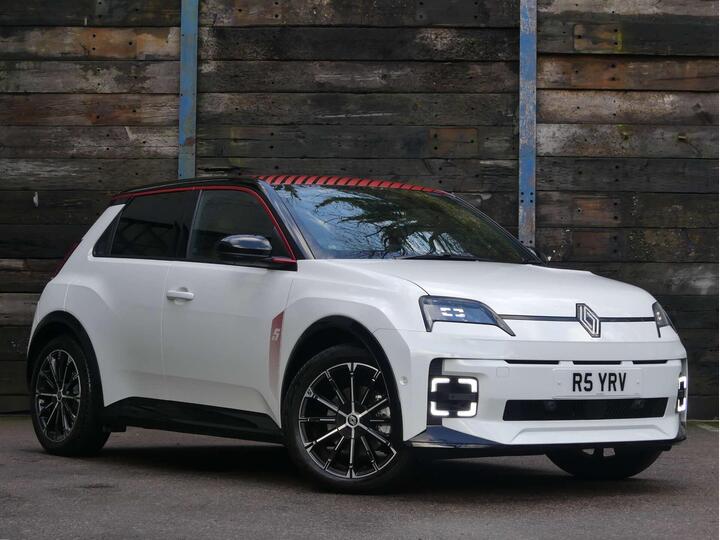 Renault 5 Comfort Range 52kWh Iconic Five Auto 5dr