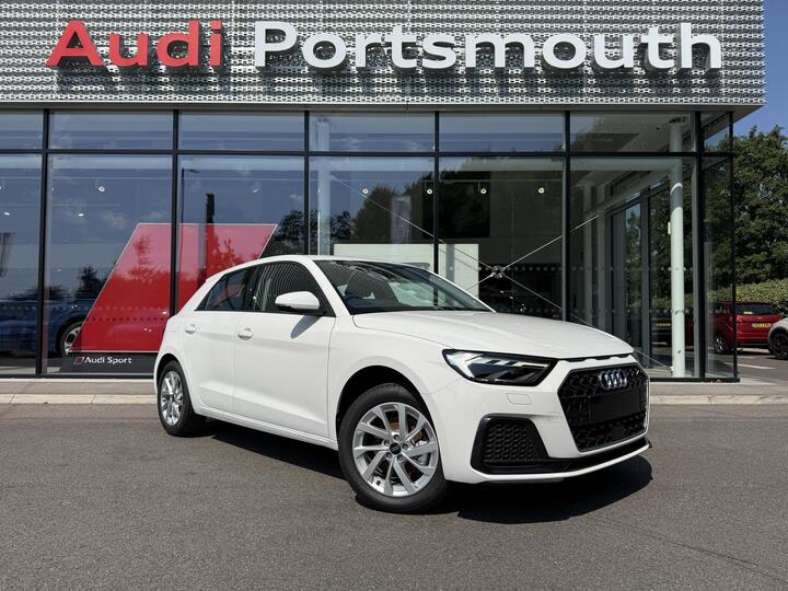 Audi A1 Sportback 1.0 TFSI 30 Sport Sportback Euro 6 (s/s) 5dr