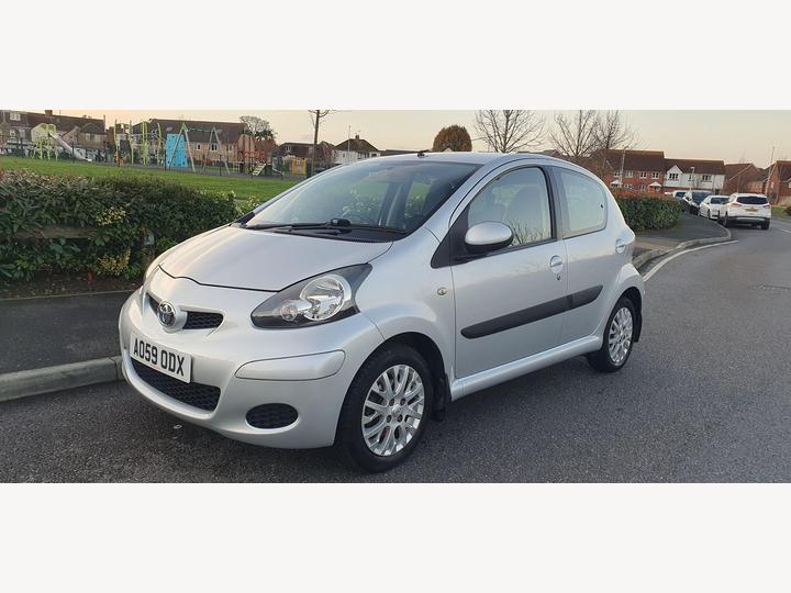 Toyota AYGO 1.0 VVT-i Platinum Euro 4 5dr