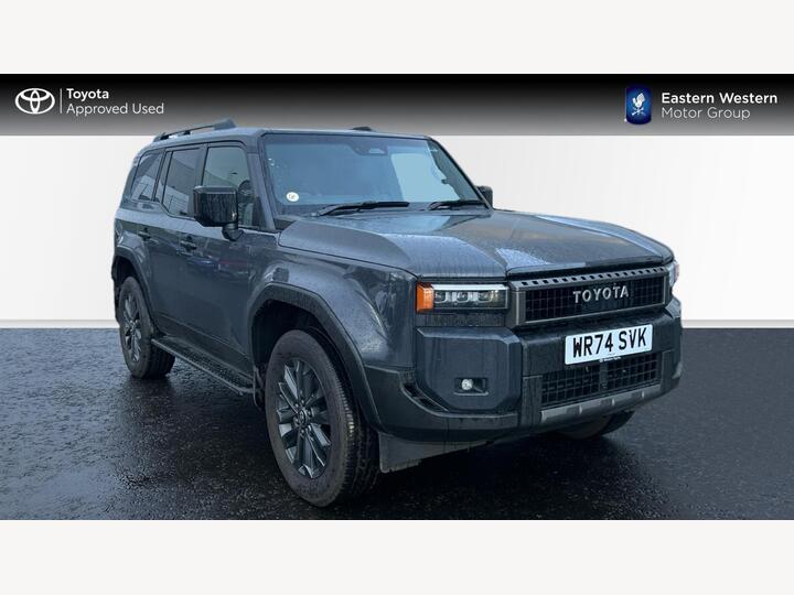 Toyota Land Cruiser 2.8D Invincible Auto 4WD Euro 6 (s/s) 5dr (LWB) Toyota Land Cruiser 2.8D Invincible Auto 4WD Euro 6 (s/s) 5dr (LWB)