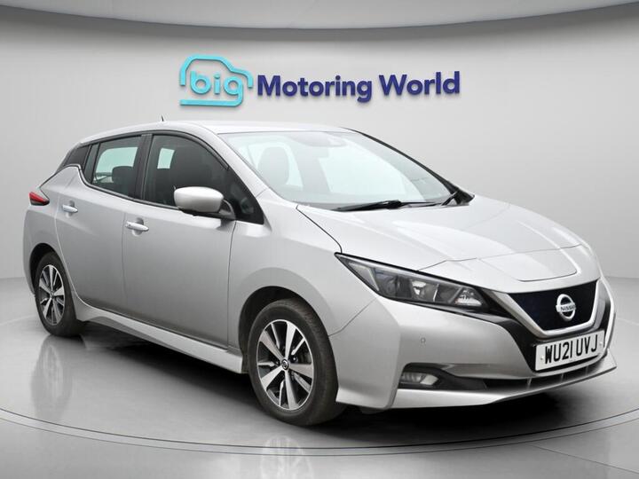 Nissan Leaf 40kWh Acenta Auto 5dr