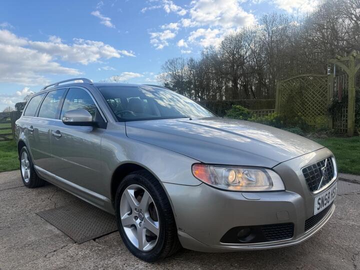 Volvo V70 3.2 SE Lux RTI Nav Geartronic Euro 4 5dr