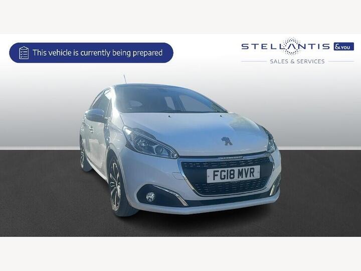 Peugeot 208 1.2 PureTech Allure Premium Euro 6 (s/s) 5dr