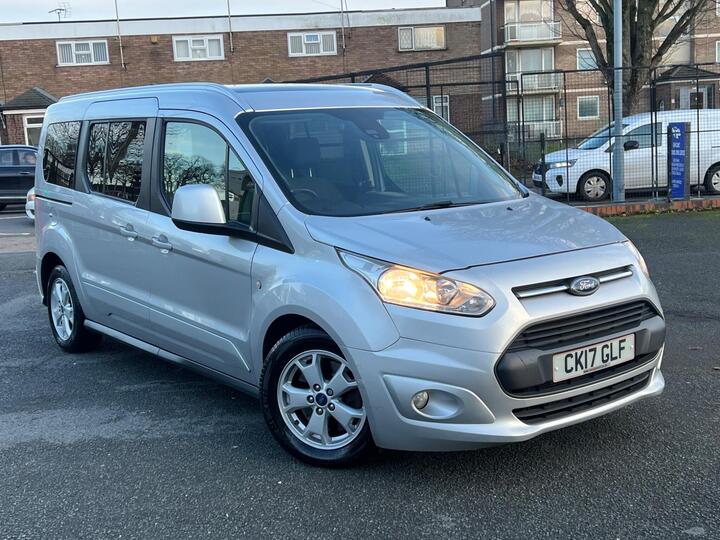 Ford Grand Tourneo Connect 1.5 TDCi Titanium Powershift Euro 6 (s/s) 5dr Ford Grand Tourneo Connect 1.5 TDCi Titanium Powershift Euro 6 (s/s) 5dr