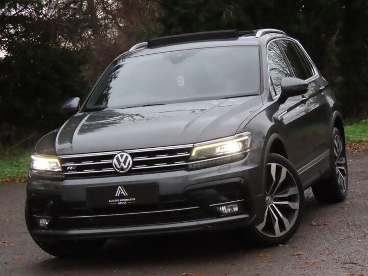 Volkswagen Tiguan 2.0 TDI R-Line DSG Euro 6 (s/s) 5dr Volkswagen Tiguan 2.0 TDI R-Line DSG Euro 6 (s/s) 5dr