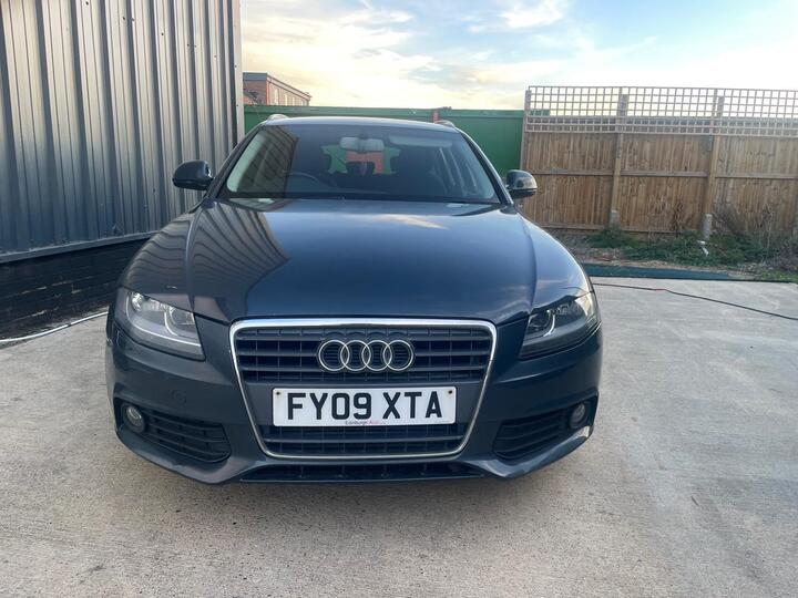 Audi A4 Avant 2.0 TDI Executive SE Multitronic Euro 4 5dr