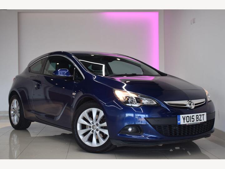 Vauxhall Astra GTC 2.0 CDTi SRi Euro 5 (s/s) 3dr