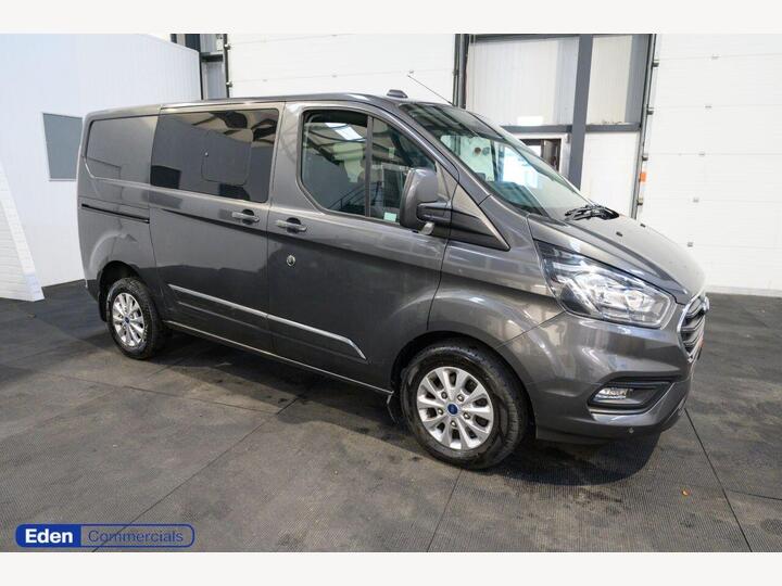 Ford TRANSIT CUSTOM 2.0 320 EcoBlue Limited Crew Van Auto L1 H1 Euro 6 5dr Ford TRANSIT CUSTOM 2.0 320 EcoBlue Limited Crew Van Auto L1 H1 Euro 6 5dr