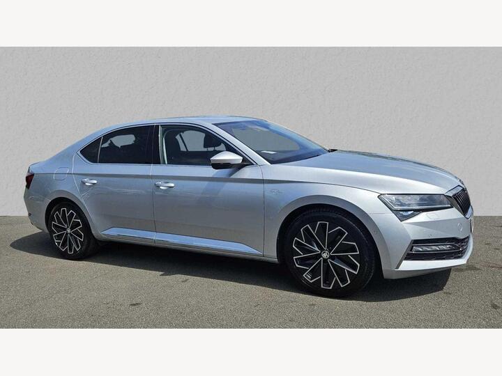 Skoda SUPERB DIESEL HATCHBACK 2.0 TDI Laurin & Klement DSG Euro 6 (s/s) 5dr