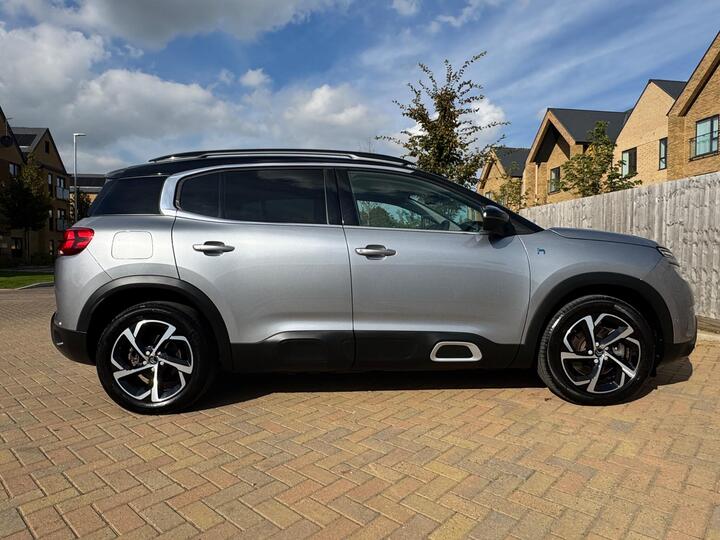 Citroen C5 Aircross 1.6 13.2kWh Shine E-EAT8 Euro 6 (s/s) 5dr Citroen C5 Aircross 1.6 13.2kWh Shine E-EAT8 Euro 6 (s/s) 5dr