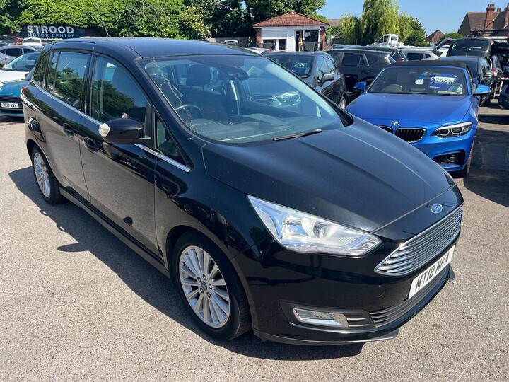 Ford Grand C-Max 1.0T EcoBoost GPF Titanium Euro 6 (s/s) 5dr Ford Grand C-Max 1.0T EcoBoost GPF Titanium Euro 6 (s/s) 5dr