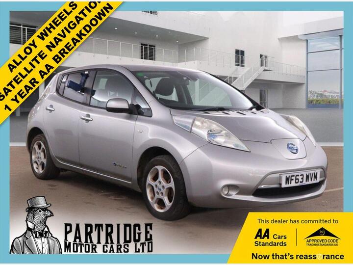 Nissan LEAF 24kWh Acenta Auto 5dr