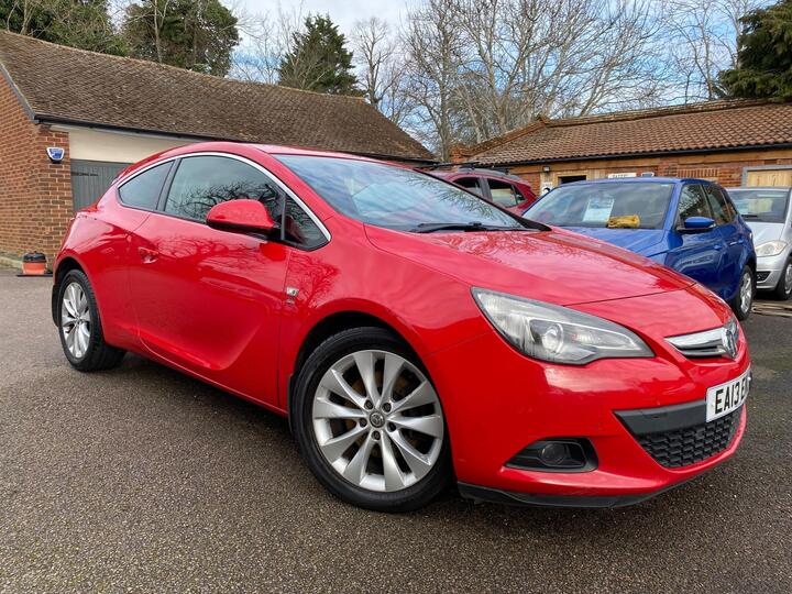 Vauxhall Astra GTC 2.0 CDTi SRi Euro 5 (s/s) 3dr