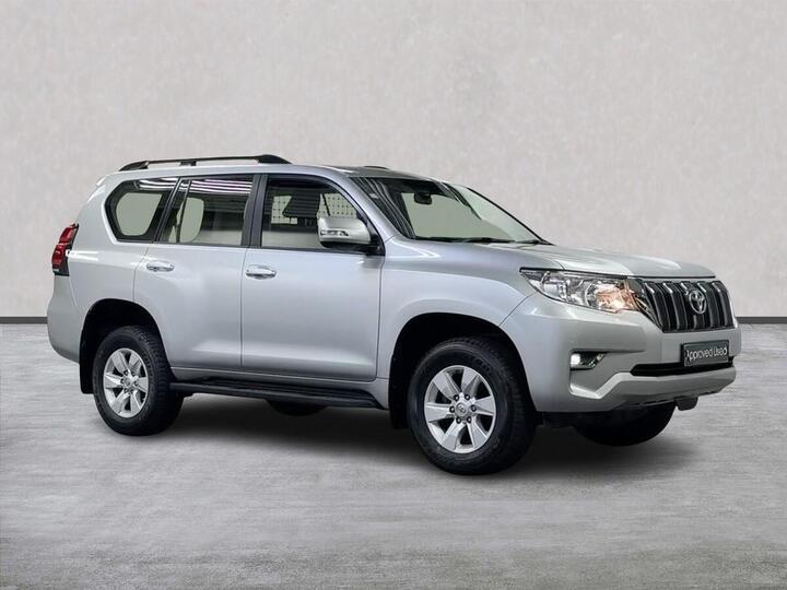Toyota LAND CRUISER 2.8D 204 Active Commercial Auto Toyota LAND CRUISER 2.8D 204 Active Commercial Auto