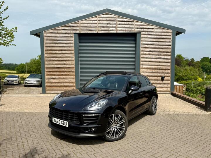Porsche Macan 3.0 V6 S PDK 4WD Euro 6 (s/s) 5dr Porsche Macan 3.0 V6 S PDK 4WD Euro 6 (s/s) 5dr