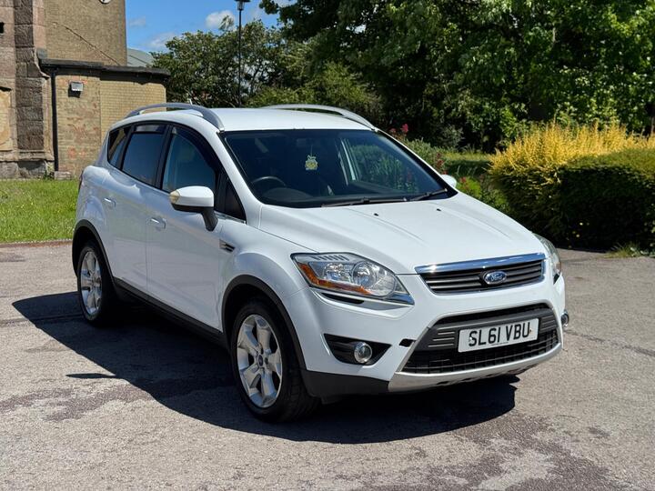 Ford Kuga 2.0 TDCi Zetec Powershift AWD Euro 5 5dr
