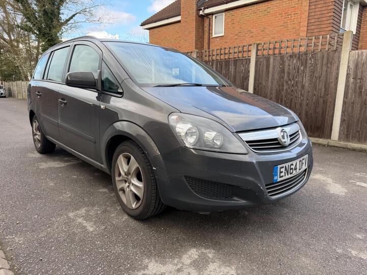 Vauxhall Zafira 1.8 16V Exclusiv Euro 5 5dr Vauxhall Zafira 1.8 16V Exclusiv Euro 5 5dr