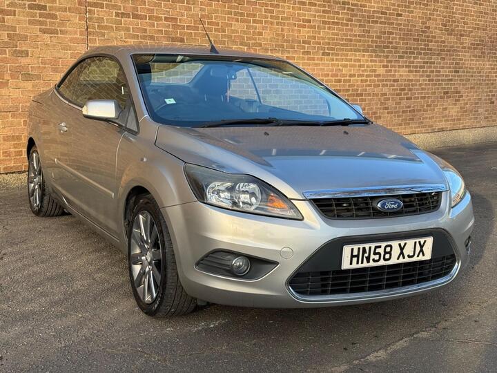 Ford Focus CC 2.0 CC-2 2dr Ford Focus CC 2.0 CC-2 2dr