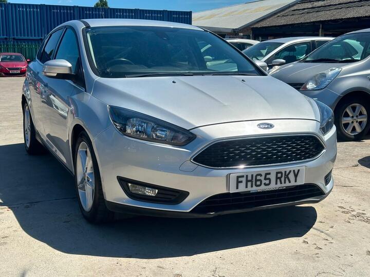 Ford Focus 1.6 Zetec Powershift Euro 6 5dr