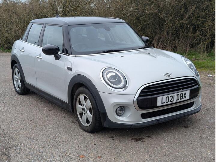 MINI Hatch 1.5 Cooper Classic Euro 6 (s/s) 5dr