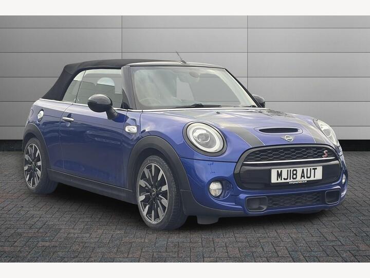 MINI Convertible 2.0 Cooper S Steptronic Euro 6 (s/s) 2dr