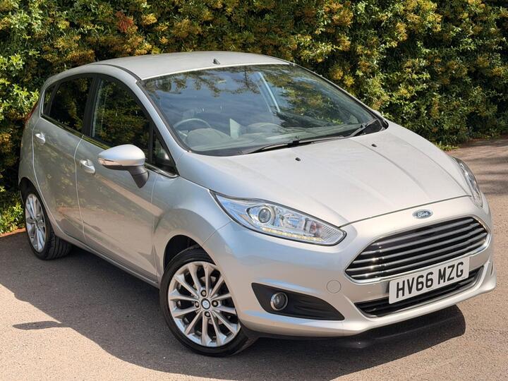 Ford Fiesta 1.0T EcoBoost Titanium X Euro 6 (s/s) 5dr