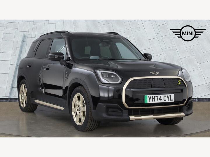 MINI Countryman SE 66.5kWh Exclusive Auto ALL4 5dr MINI Countryman SE 66.5kWh Exclusive Auto ALL4 5dr