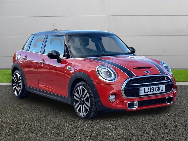 MINI Hatch 2.0 Cooper S Exclusive Euro 6 (s/s) 5dr