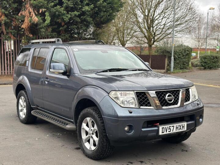 Nissan Pathfinder 2.5 DCi Aventura 5dr