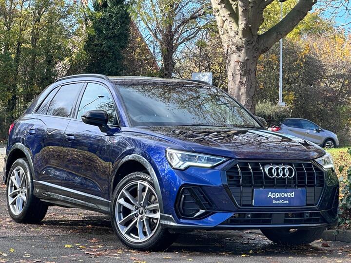 Audi Q3 1.4 TFSIe 45 Black Edition S Tronic Euro 6 (s/s) 5dr 13kWh